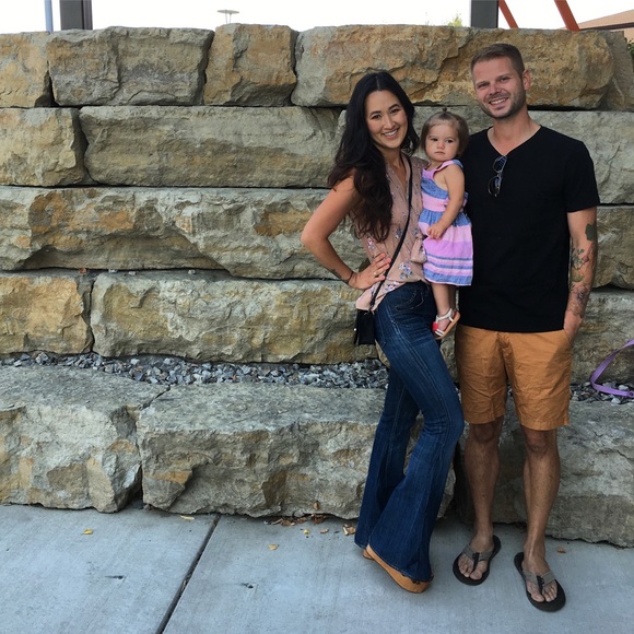 Meet your Posher, Ren - Picture 5 of 5